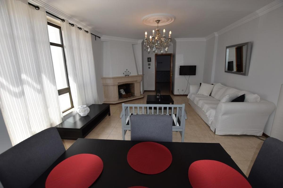 Cascais Excellent 2 Bedroom Apartment In Cascais Center Екстериор снимка